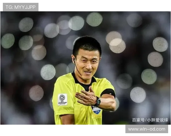 暴力行为在足球判罚中如何界定与区别红黄色牌标准？