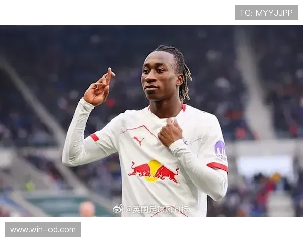 利物浦边锋连续强强对话撕开防线，进攻发起点前移主导战局